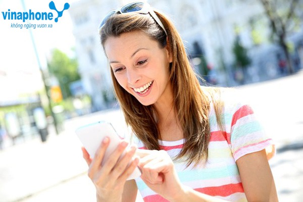 Vinaphone khuyến mãi 50% giá trị thẻ nạp